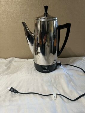 Presto Electric Percolator/Coffee Pot
